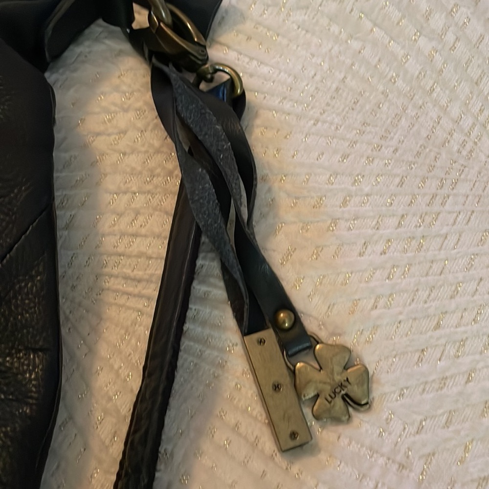 Lucky Brand black leather purse - Picture 2 of 8